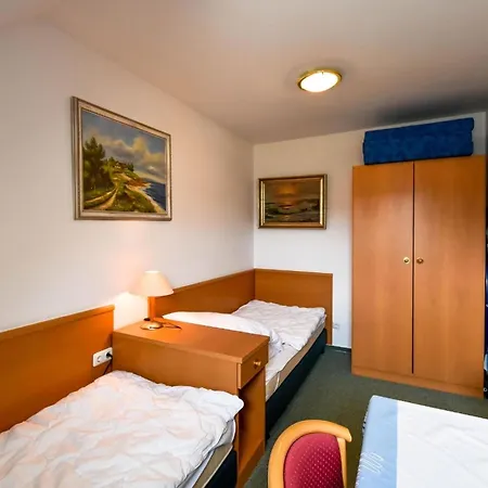 Апартаменты Fuer 5 Personen Ca 80 M In Thiessow, Mecklenburg-vorpommern Ruegen Тиссов